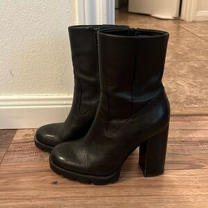Zara Elegant Black Leather Heeled Boots